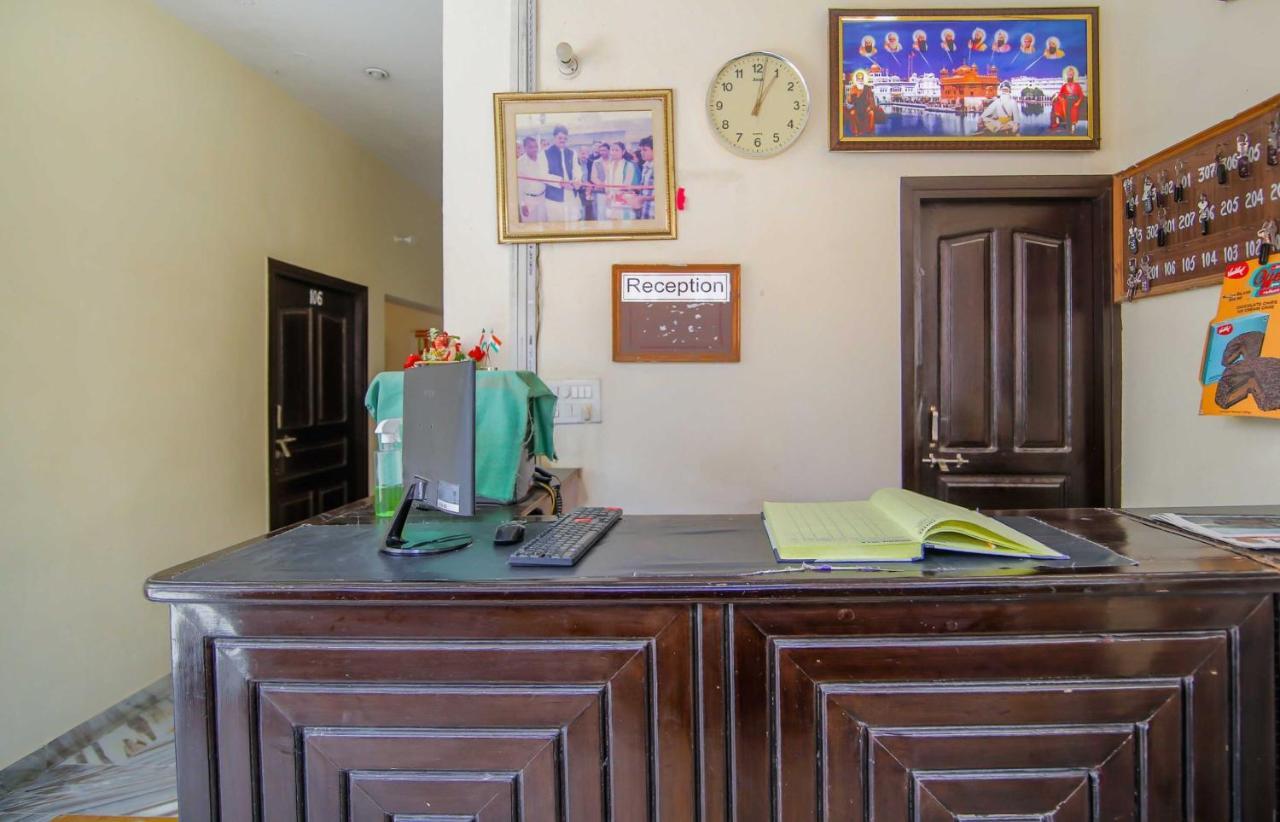 Collection O 81098 Hotel Royal Panjab Bijnaur Kültér fotó