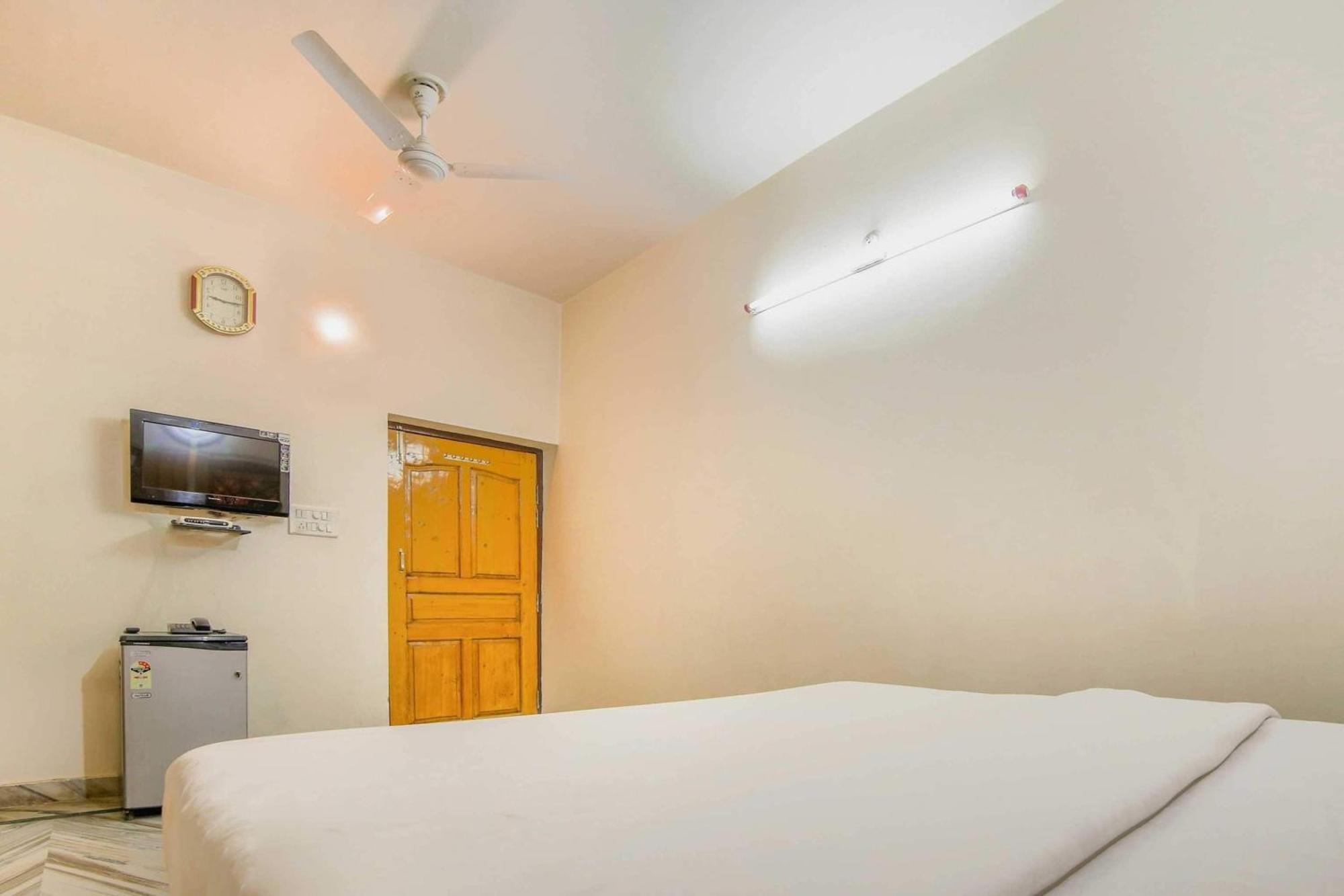 Collection O 81098 Hotel Royal Panjab Bijnaur Kültér fotó