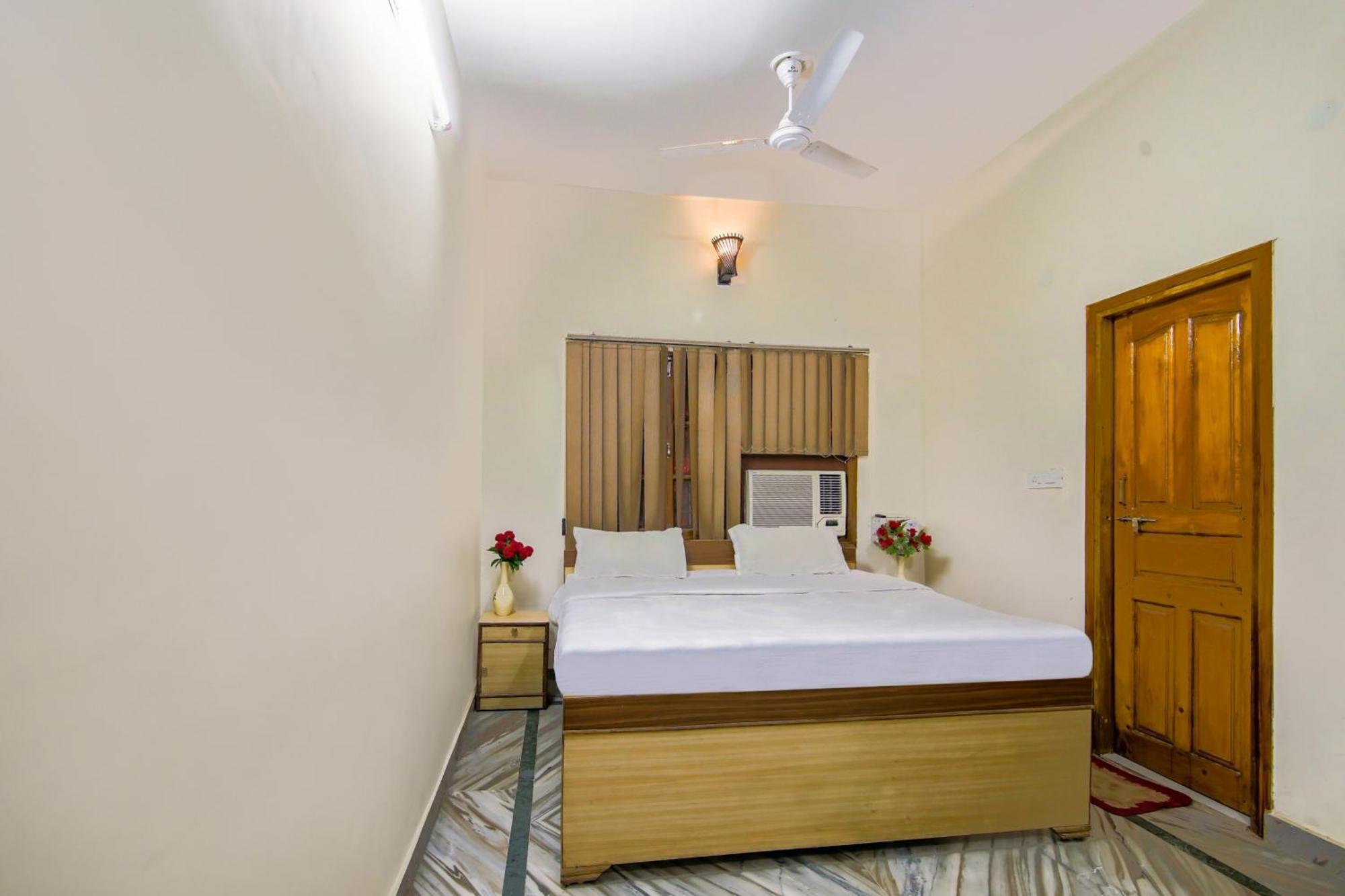 Collection O 81098 Hotel Royal Panjab Bijnaur Kültér fotó