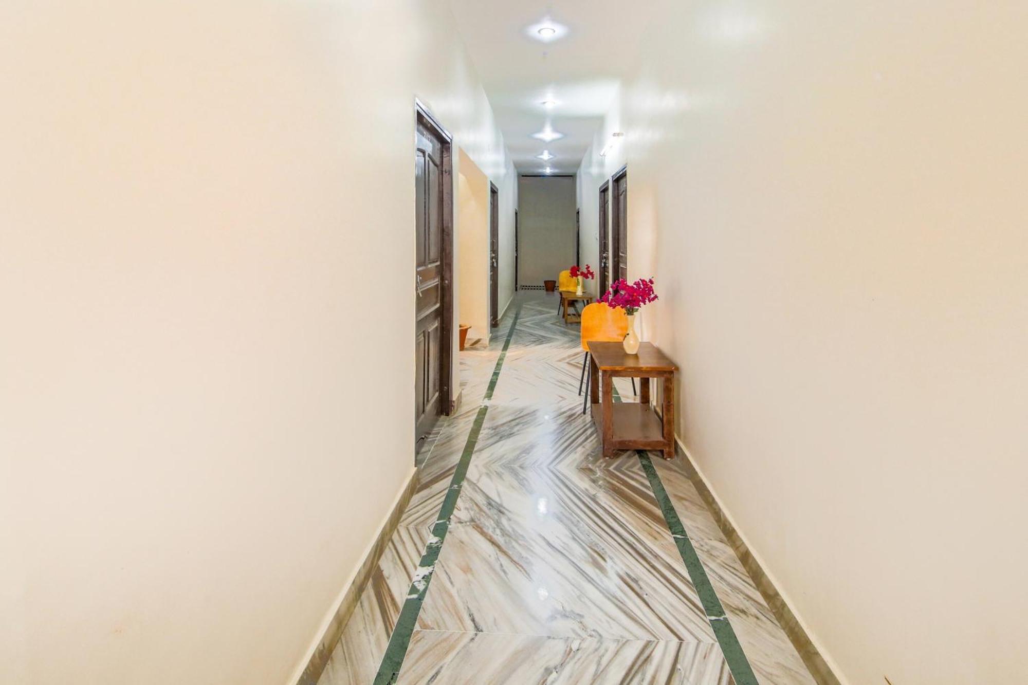 Collection O 81098 Hotel Royal Panjab Bijnaur Kültér fotó